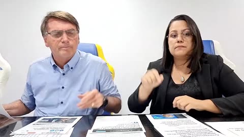 Bolsonaro sobre Lula: 'Um picareta desse assina manifesto pela democracia'