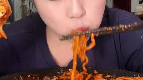 Ultimate Street Food Mukbang – Crazy Chinese Eats You’ve Never Seen 🍜🔥