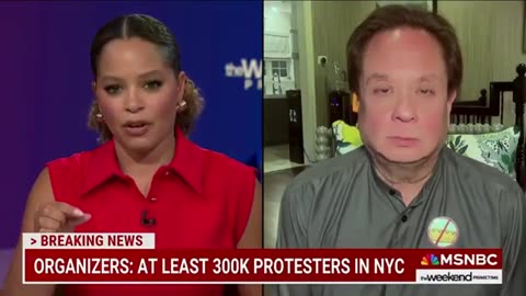 Trump VISITS NO KINGS PROTESTS, IMMEDIATELY BOOED by Protesters there?!