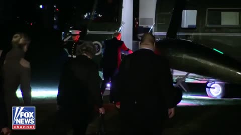 🚨 TIN NÓNG: Tổng thống Trump rời WH để tham dự cuộc mít tinh ở Bắc Carolina tối nay.