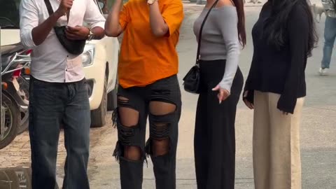 Ladki logon ka dimag #reel #short @girl mind