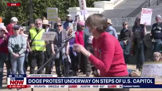 DOGE protester: ‘what did you do last week at work’… that makes federal workers feel