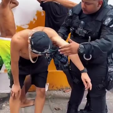 He should work for the doctor, not the policeman.