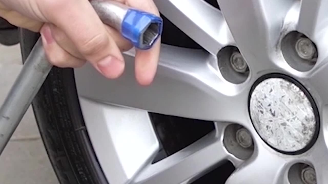 Keep a tape near when changing your tire
