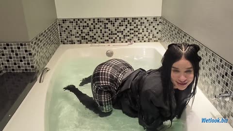 Pety in Bathtub | Wetlook Outfit & Soaked Fashion
