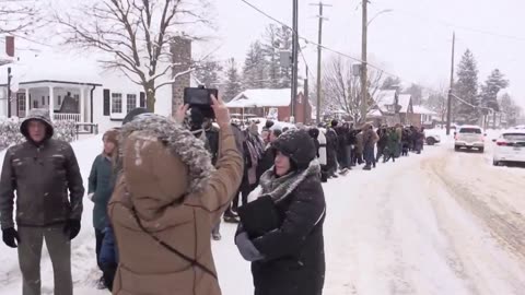 Desperate Canadians in freezing weather hoping to sign up for a doctor