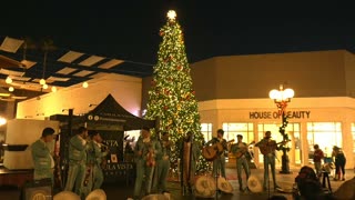 Chula Vista Center Tree Lighting- Live Stream11.29.25 - JDATA17