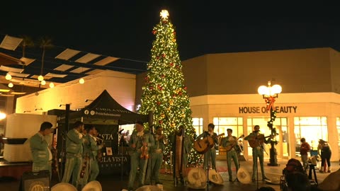 Chula Vista Center Tree Lighting- Live Stream11.29.25 - JDATA17