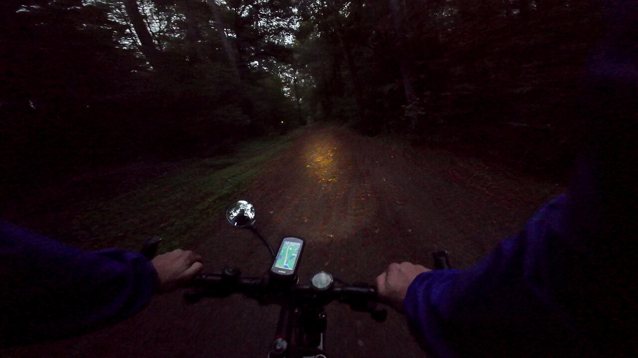 Cycling, 06.10.2025 [C] Overcast Low Light Ride