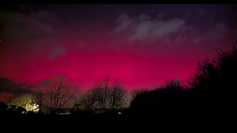 Red sky, green light, Anahata & a green bush