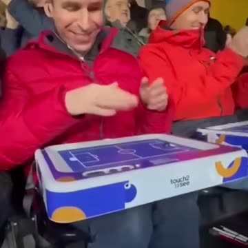 This Device That Lets Blind Fans Feel the Match ⚽👐