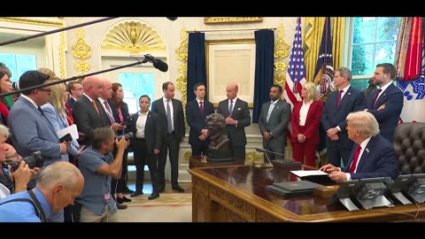 Stephen Miller Stuns Trumps Entire Cabinet With An Amazing Announcement