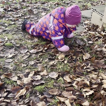 Baby Kayla Speed Crawling Outside 😂🏃‍♀️