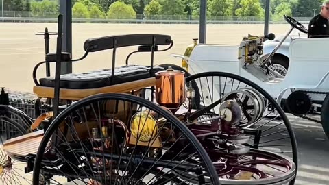 🏎️💨 This Mercedes-AMG GT's 0-60 in 2.1 Seconds LOOKS like this! | LuxurySportsCars