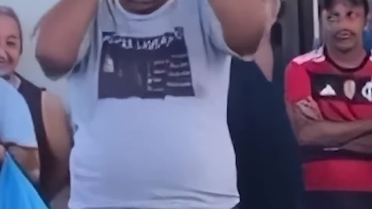 He Turned the Tables and Took Their Money