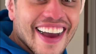 Pete Davidson Turns 32 with Loving Tribute from Pregnant Girlfriend #