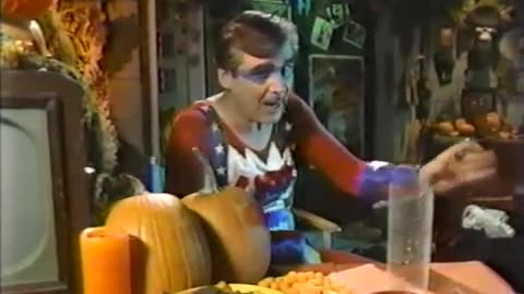 Commander USA's Groovie Movies: Alligator People (Halloween Special)