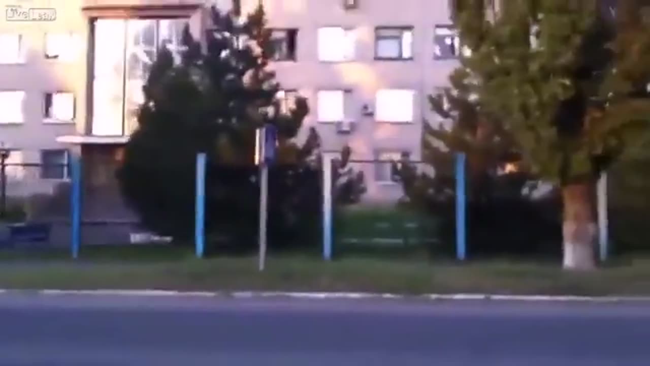 Ukrainian Soldiers Shooting Into the Homes of Civilians in Eastern Ukraine 2014