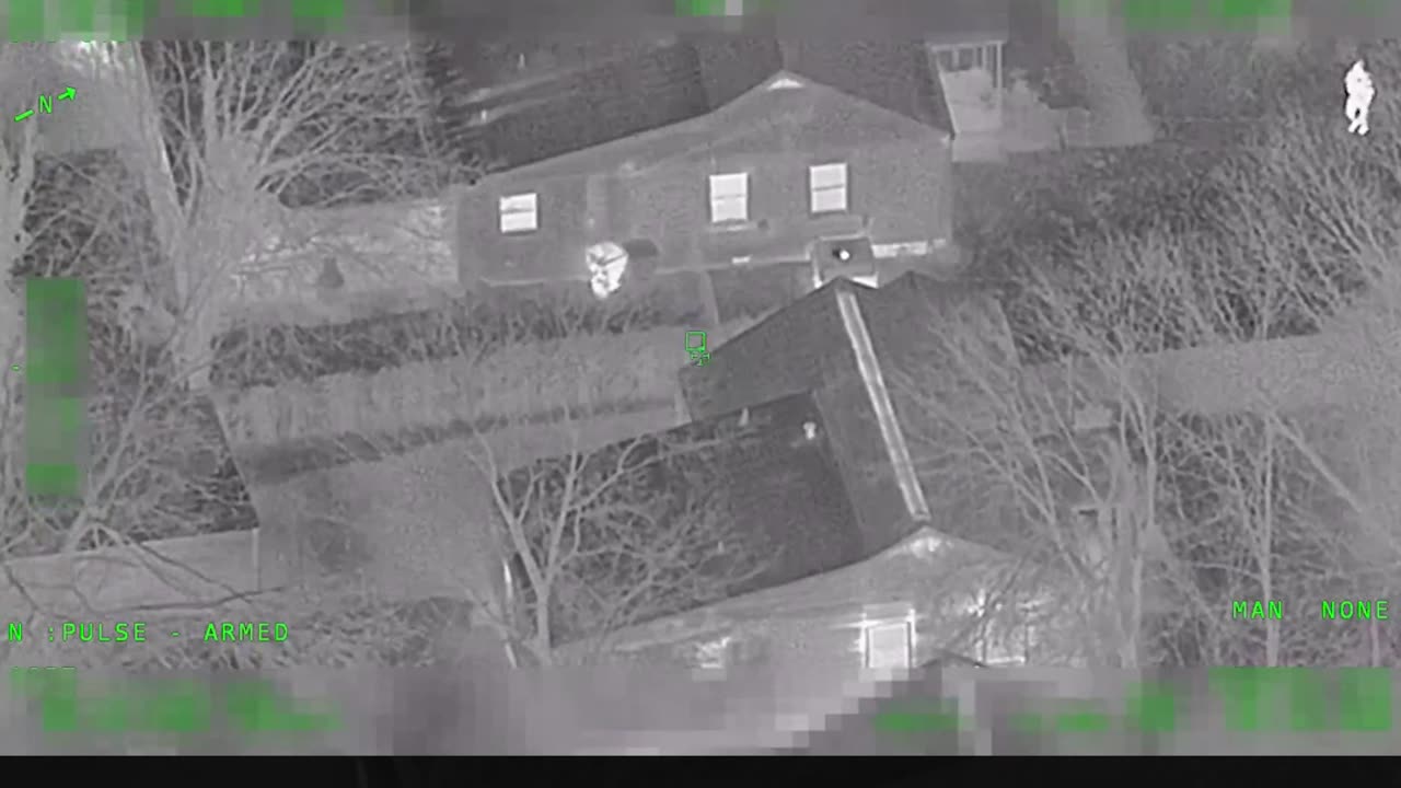 "I Like Ribeye Steak!" Officer Offers to Buy Air Unit Dinner After Spotting Rapist Hiding in Trash