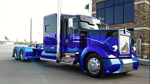 World’s Most Modified Kenworth Truck – Built By Two Brothers In Texas