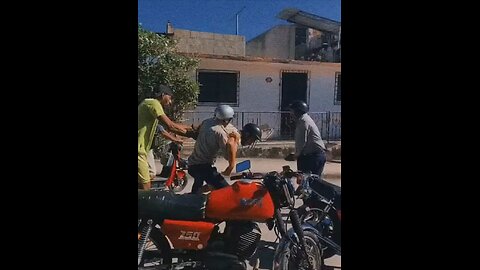 Cuba Police Abuse: Violent Public Arrest Caught on Camera (2025)