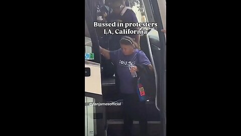 LA, California: Protesters bussed in, paid & organized by Service Employees Intern'l Union 