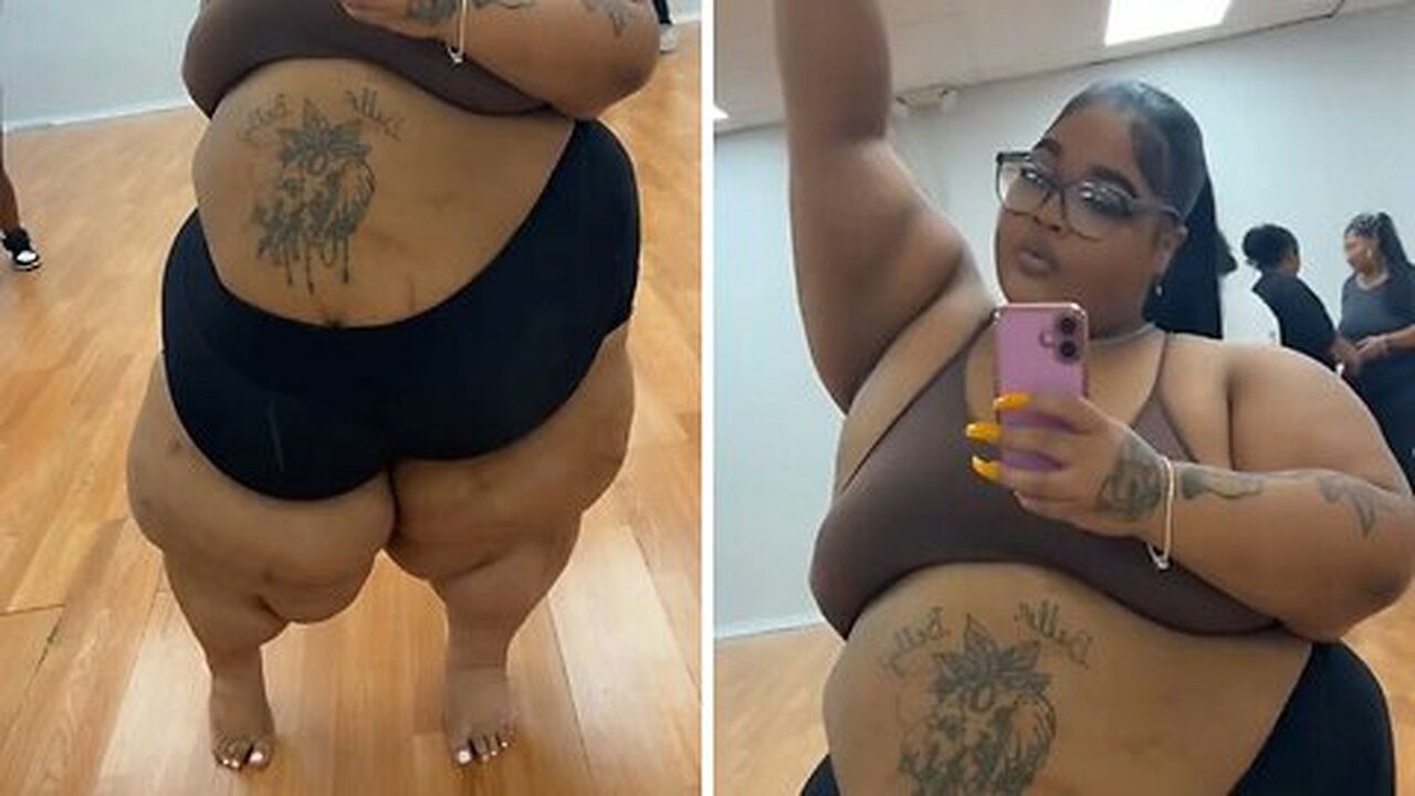 Extremely Obese Woman Sues Lyft for Being Denied Ride