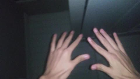 A rough minute of audio I made on a Whim