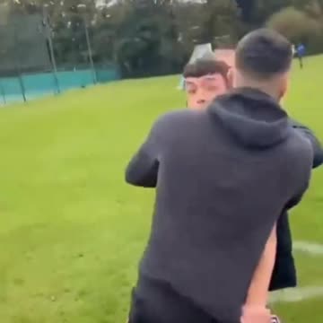 de aura le toco laura