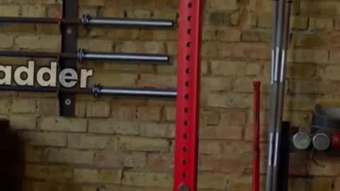 Sai come si allena Jannik Sinner per diventare un campione? Ecco il suo segreto!