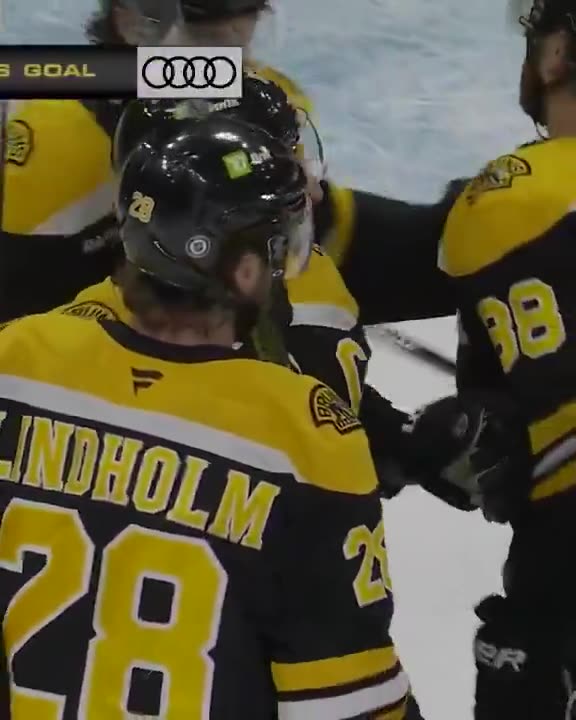 Boston Bruins - Pasta's point streak hits 14 🍝