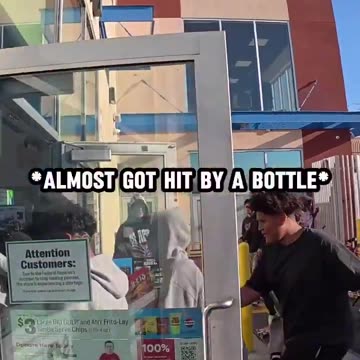 TIME FOR THE ROOFTOP KOREANS TO MAKE A COMEBACK: A Massive Army of Thugs Loot a Convenience Store