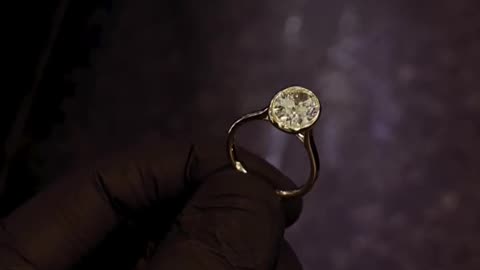 14K Yellow Gold Ladies Diamond Ring