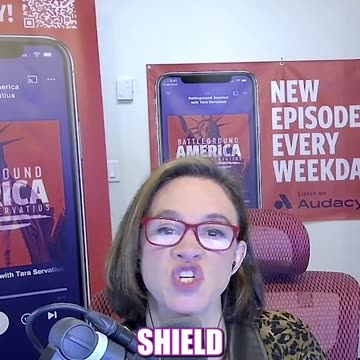 🎯 “Shielded in Silence: The Walk That Shook America"