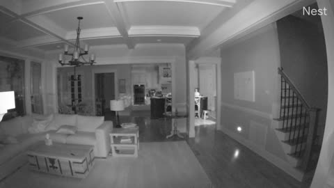💡👻 Kitchen Lights Turn On By Themselves at Different Times... No One at the House | TheHauntingHour