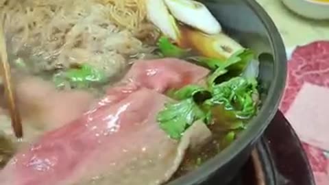 $300 A5 Wagyu Sukiyaki at 150-Year-Old Tokyo Restaurant – Is It Worth It?