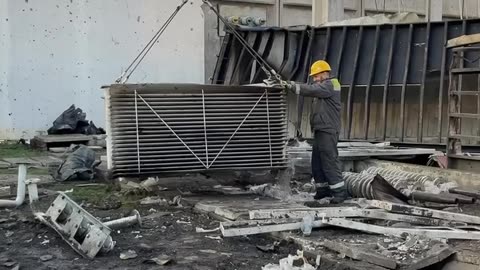 Ukriane war related /combat footage 12/23/2025