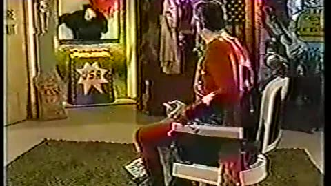 Commander USA's Groovie Movies: A Polish Vampire in Burbank