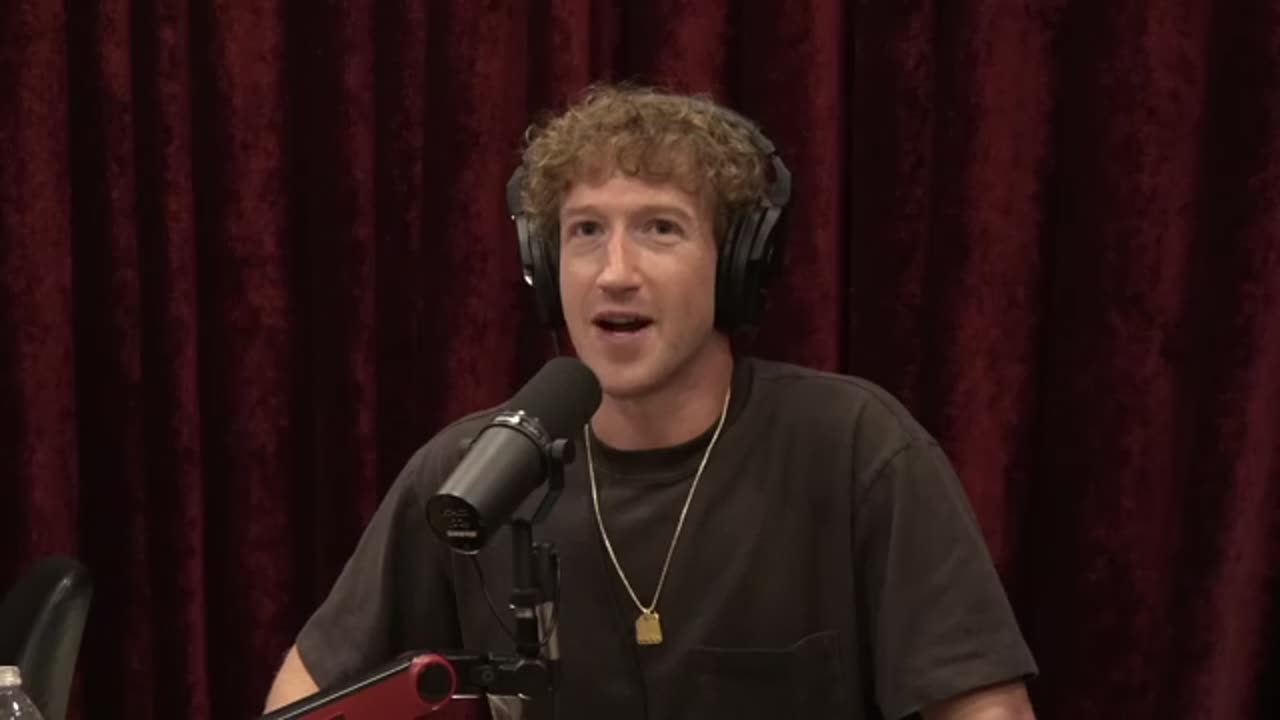 Zuckerberg on Joe Rogan exposes Biden regime's censorship on COVID-19 info