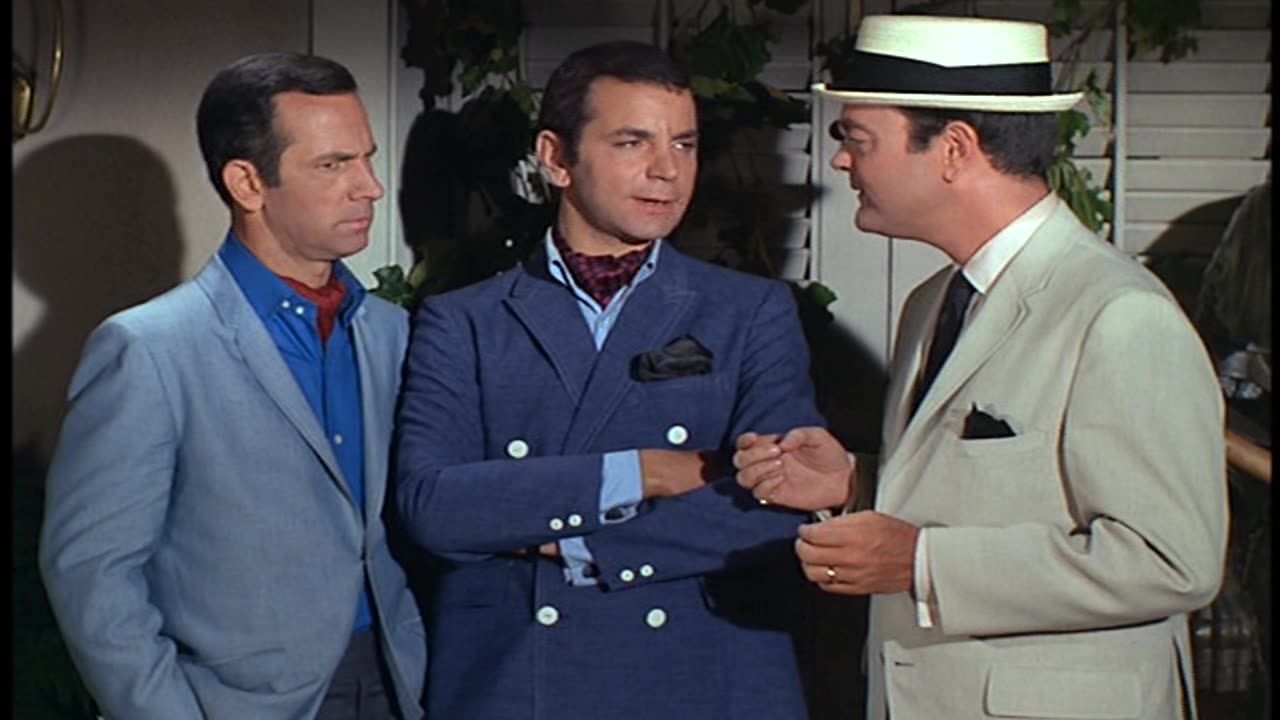 Superagente 86 - T02E08 - Who lo hizo (1966)