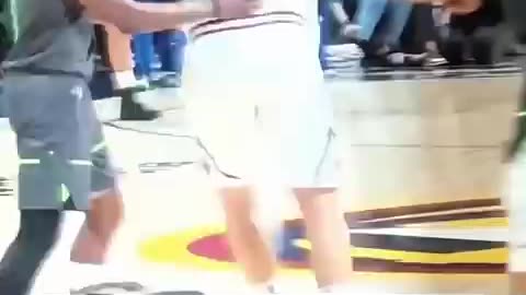 Breaking: Jokic has the whole league SHOOK😭