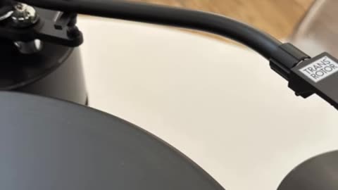 Transrotor Dark Star Turntable