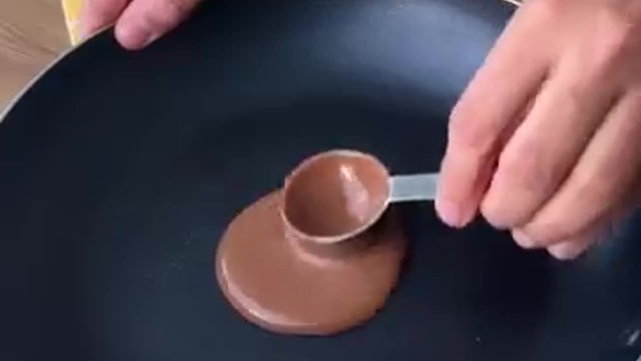 Shocking: Chocolate Wafer Rolls At Home ! No Oven Recipes. Ready in 20 minutes.