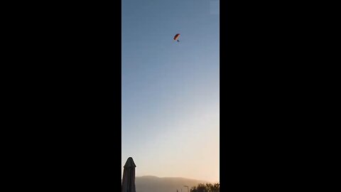 🪖🇱🇧🇮🇱 Israel flexes muscle with airborne drills on Lebanon border