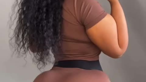 Watching my big Azz on cam.