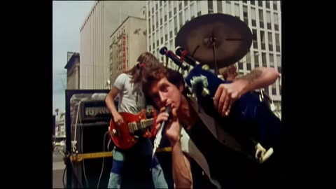 AC/DC - It's A Long Way To The Top