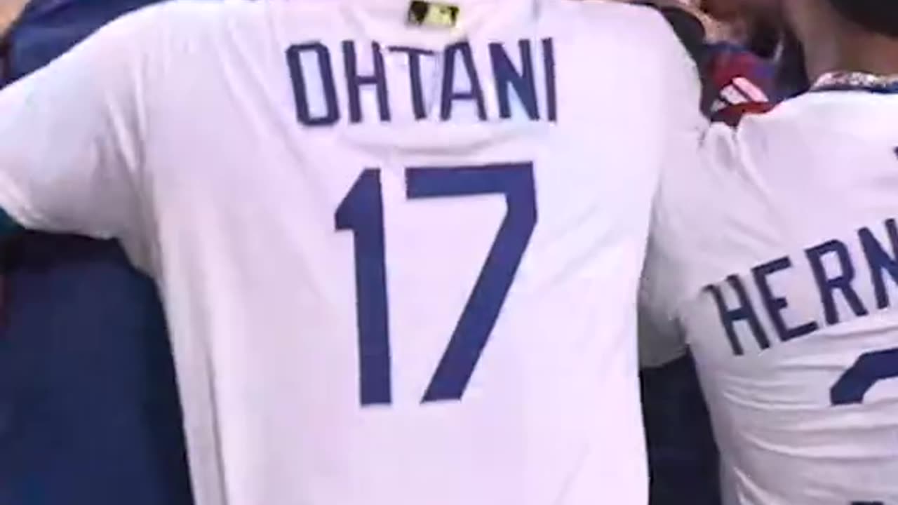 DODGERS WALK IT OFF IN GAME 3!