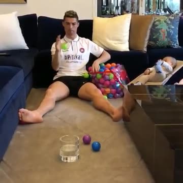 Watch Cristiano favorite game