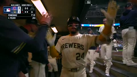 William Contreras aportó su granito de arena