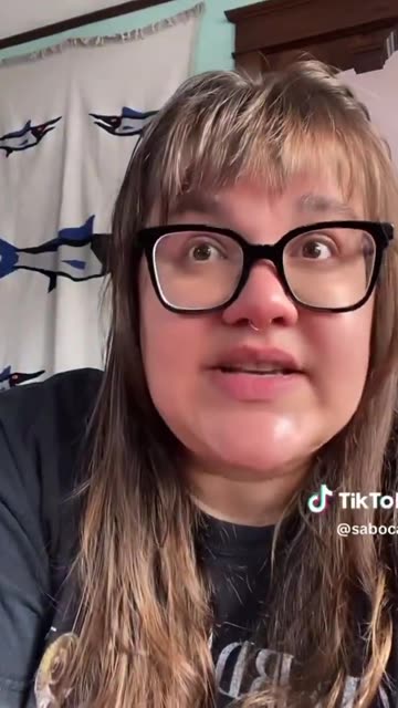 Teacher at @SPPS_News says she joined anti-ICE protests in Minnesota and wishes she can punch